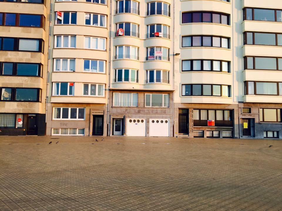 Appartement Met Prachtig Zicht Op Zee Ostende Kültér fotó